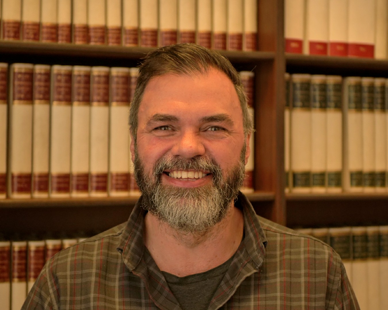 Faculty headshot of Dr Jamie Grant